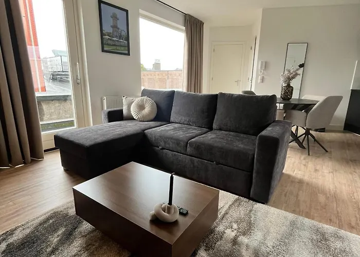 Апартаменты The *